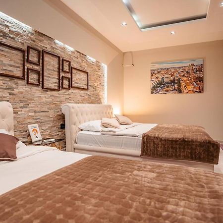Magico Rooms & Apartments Ni エクステリア 写真