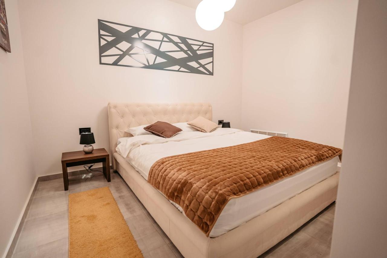 Magico Rooms & Apartments Ni エクステリア 写真