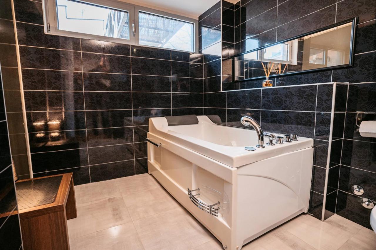 Magico Rooms & Apartments Ni エクステリア 写真